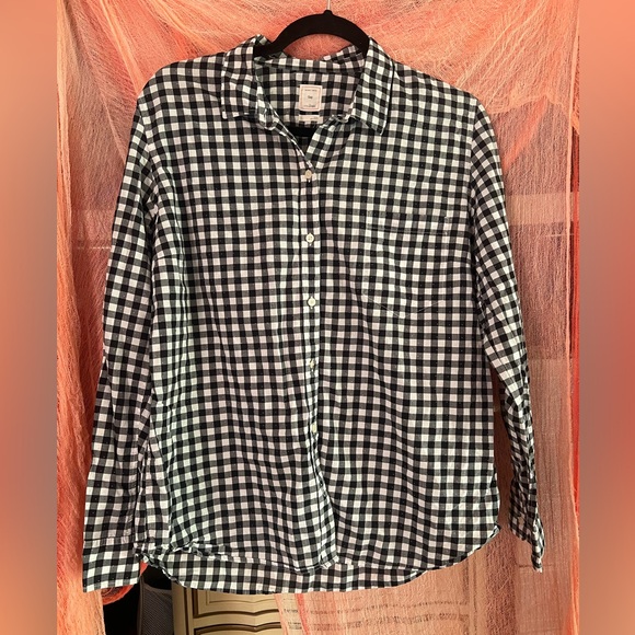 Gap Button Down - Picture 1 of 3
